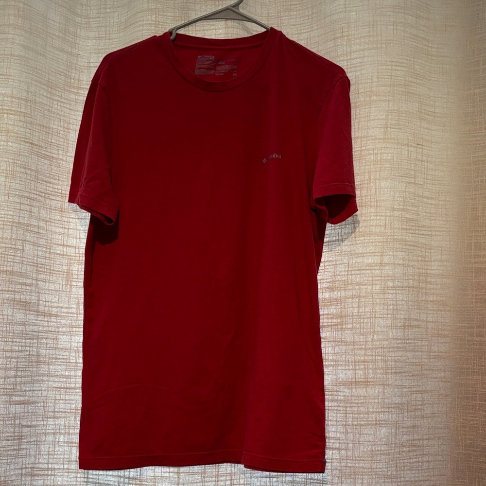 Classic Columbia  Red Men's T-Shirt